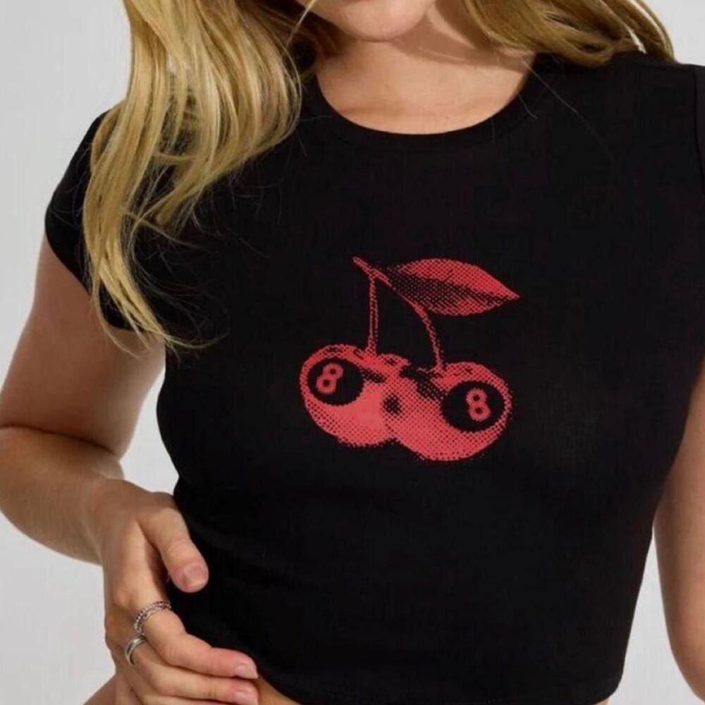Garage Women's Black Crop-top
